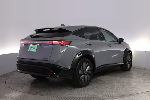 2024 Nissan Ariya — photo 2 of 24