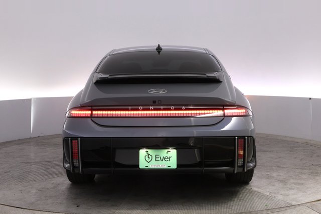 2024 Hyundai IONIQ 6 — photo 12 of 24