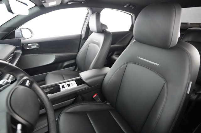 2024 Hyundai IONIQ 6 — photo 3 of 24