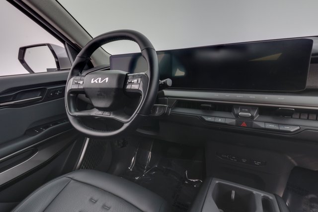 2024 Kia EV9 — photo 22 of 26