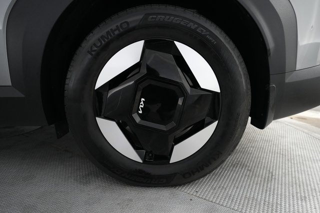 2024 Kia EV9 — photo 7 of 26