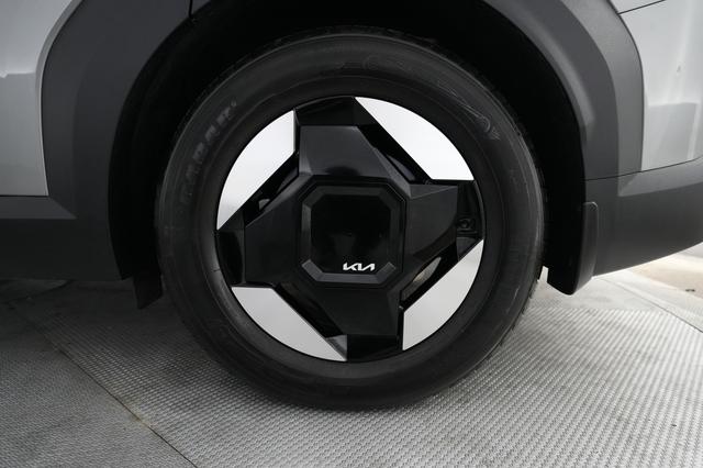 2024 Kia EV9 — photo 7 of 25