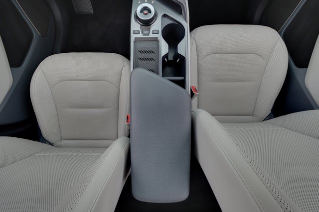 2022 Kia EV6 — photo 21 of 23