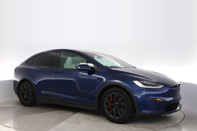 2023 Tesla Model X — photo 11 of 26