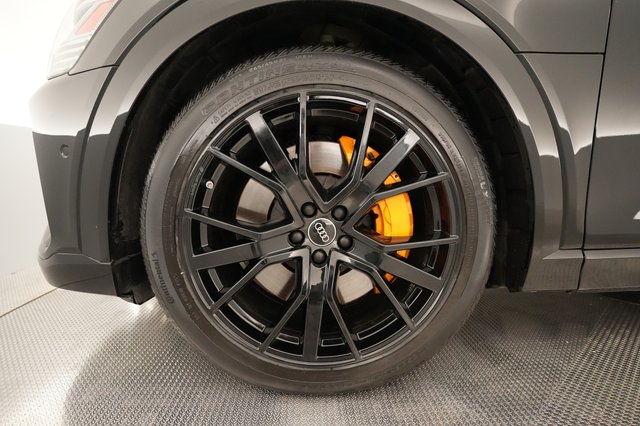 2023 Audi e-tron — photo 15 of 29
