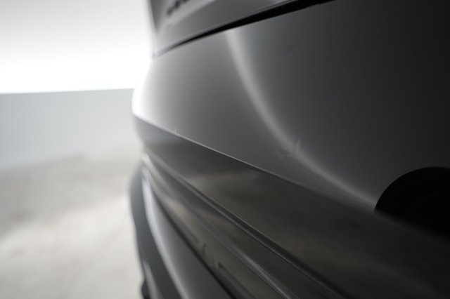 2023 Audi e-tron — photo 26 of 29