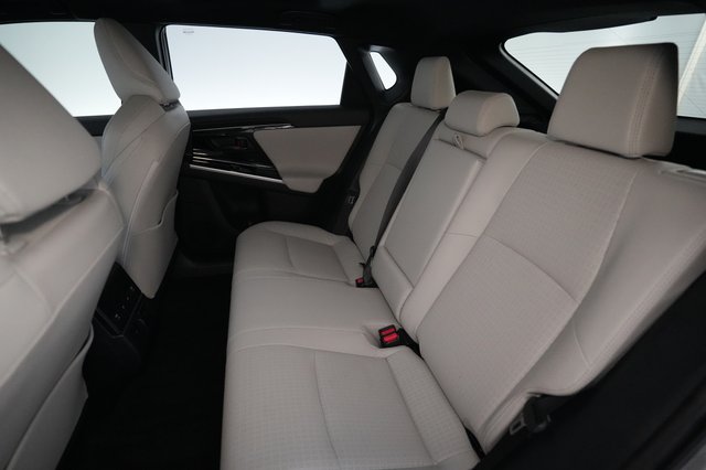 2024 Toyota bZ4X — photo 19 of 23