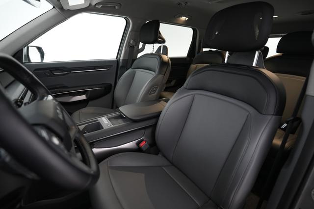 2024 Kia EV9 — photo 3 of 27