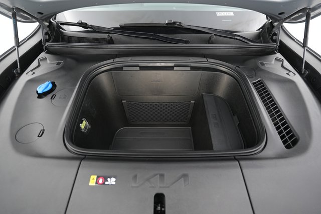 2024 Kia EV9 — photo 24 of 27