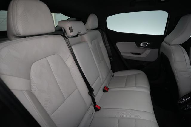 2024 Polestar 2 — photo 4 of 23