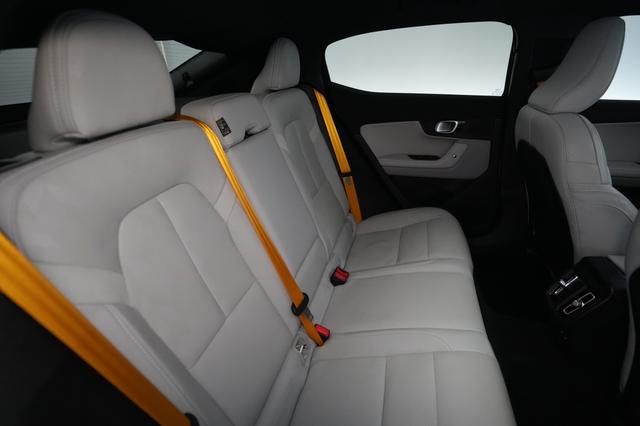 2024 Polestar 2 — photo 4 of 24