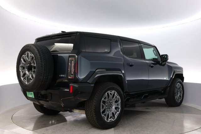 2025 GMC Hummer EV SUV — photo 2 of 21