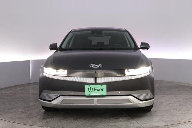 2023 Hyundai IONIQ 5 — photo 9 of 24