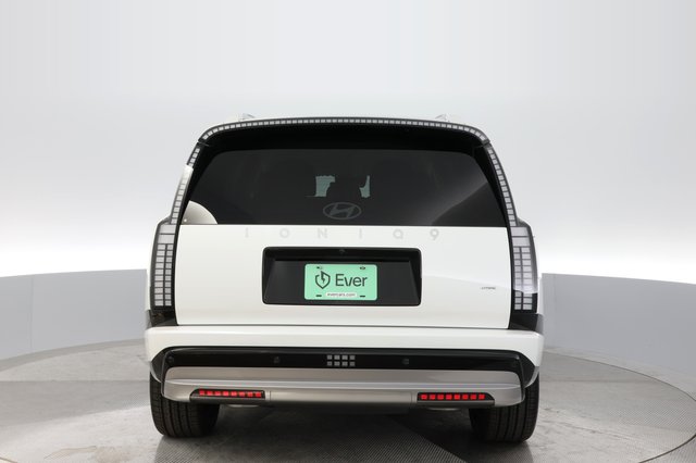 2026 Hyundai IONIQ 9 — photo 12 of 23