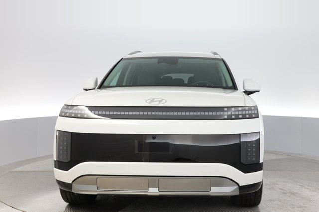 2026 Hyundai IONIQ 9 — photo 9 of 23