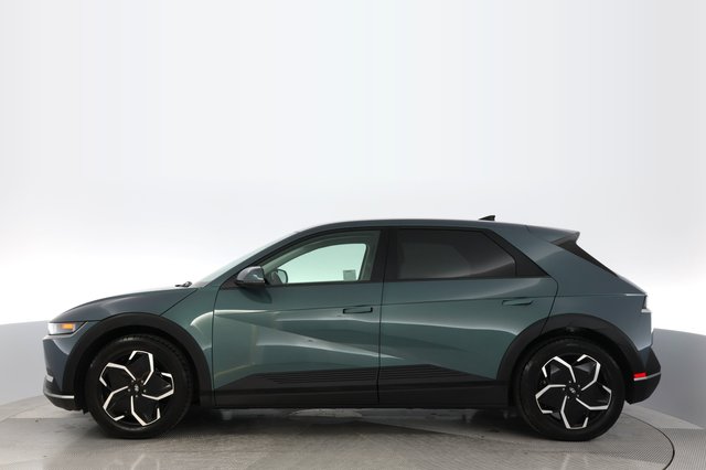 2024 Hyundai IONIQ 5 — photo 12 of 19