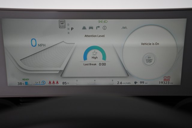 2024 Hyundai IONIQ 5 — photo 5 of 19