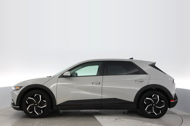 2024 Hyundai IONIQ 5 — photo 12 of 22