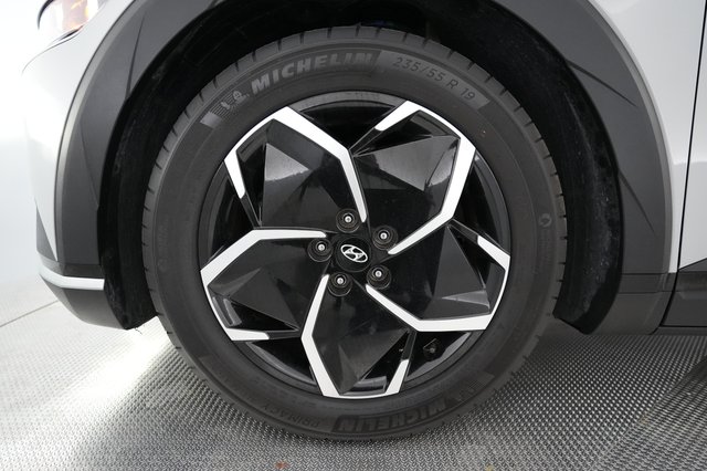 2024 Hyundai IONIQ 5 — photo 13 of 21