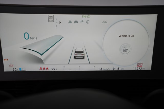 2024 Hyundai IONIQ 5 — photo 5 of 24