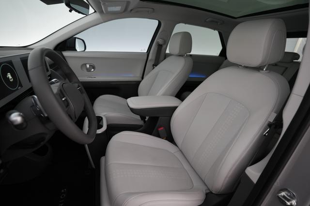 2024 Hyundai IONIQ 5 — photo 3 of 24