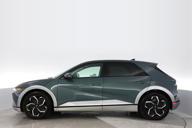 2024 Hyundai IONIQ 5 — photo 12 of 19