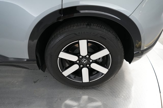 2025 Honda Prologue — photo 14 of 18