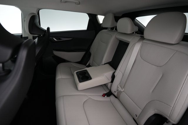 2025 Kia EV6 — photo 19 of 26