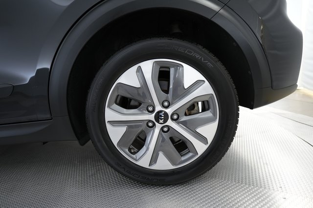2019 Kia Niro EV — photo 7 of 27