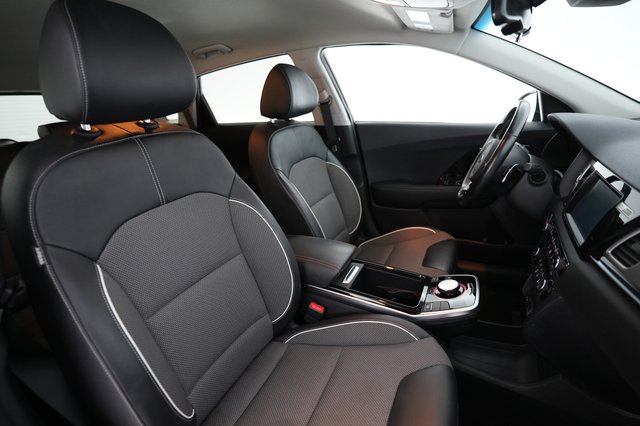 2019 Kia Niro EV — photo 18 of 27