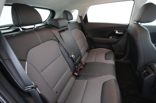2019 Kia Niro EV — photo 4 of 27