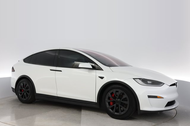 2023 Tesla Model X — photo 11 of 25