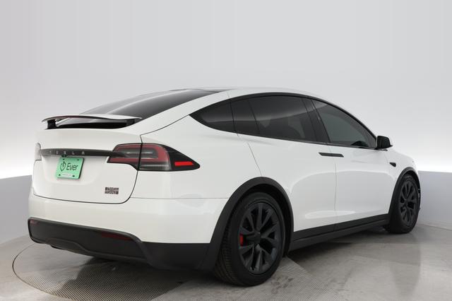 2023 Tesla Model X — photo 2 of 25