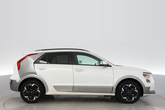 2023 Kia Niro EV — photo 10 of 20