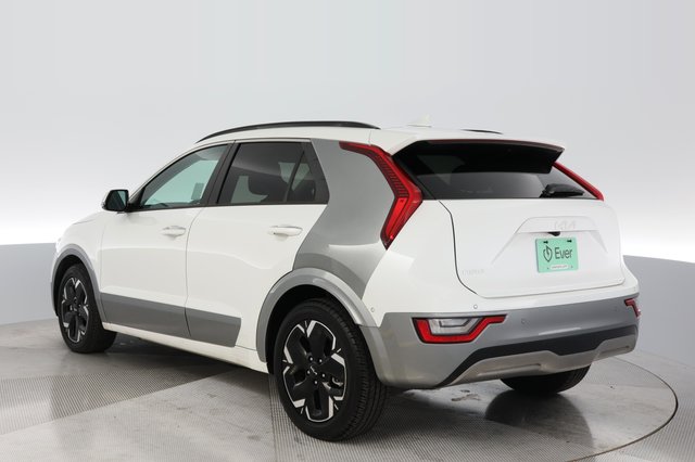 2023 Kia Niro EV — photo 11 of 20