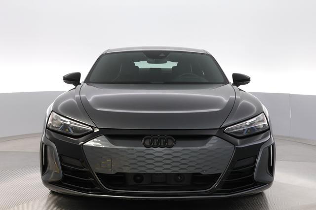 2023 Audi RS e-tron GT — photo 9 of 25