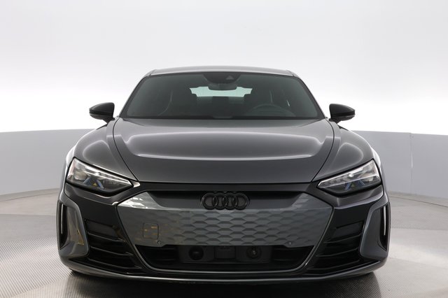 2023 Audi RS e-tron GT — photo 9 of 25