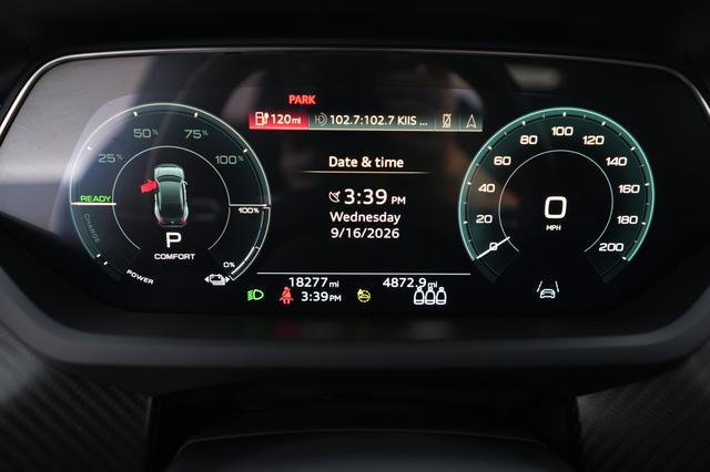 2023 Audi RS e-tron GT — photo 5 of 25