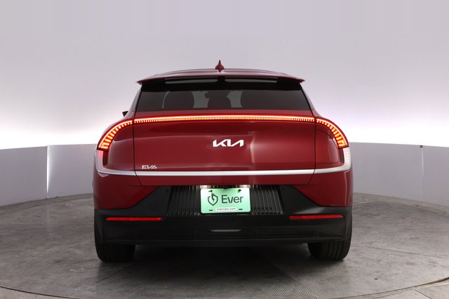 2024 Kia EV6 — photo 12 of 24