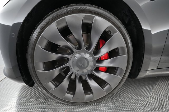 2022 Tesla Model 3 — photo 13 of 24