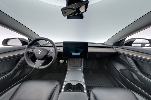 2022 Tesla Model 3 — photo 19 of 24