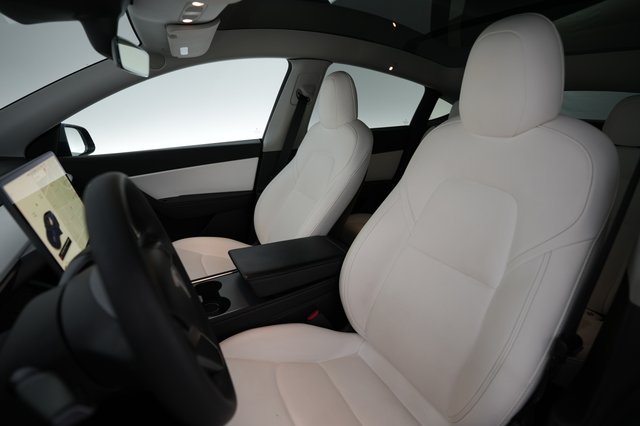 2022 Tesla Model Y — photo 3 of 22