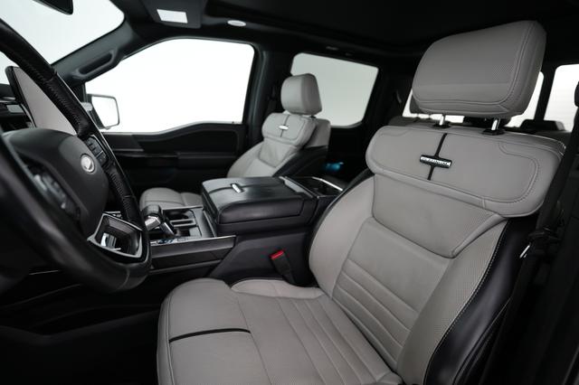 2022 Ford F-150 Lightning — photo 3 of 18