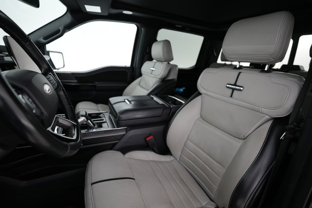 2022 Ford F-150 Lightning — photo 3 of 18