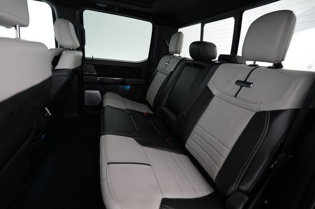 2022 Ford F-150 Lightning — photo 13 of 18