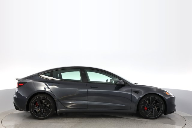 2024 Tesla Model 3 — photo 10 of 27