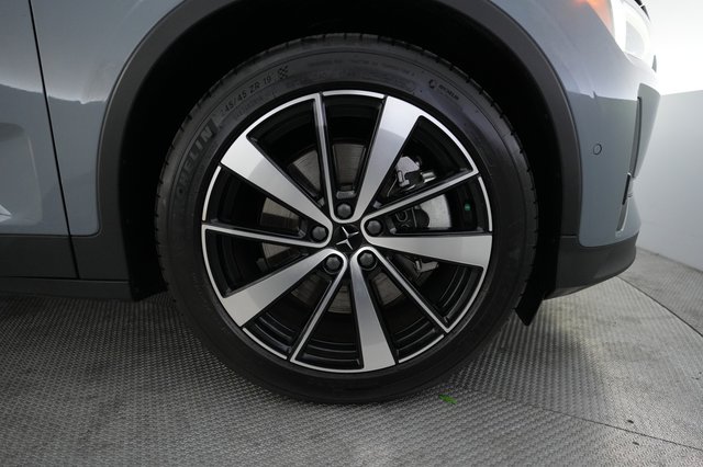 2022 Polestar 2 — photo 16 of 22