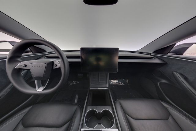 2024 Tesla Model 3 — photo 21 of 24