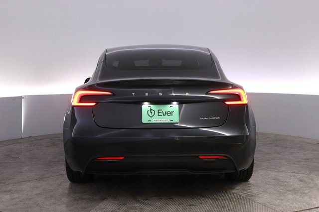 2024 Tesla Model 3 — photo 12 of 24