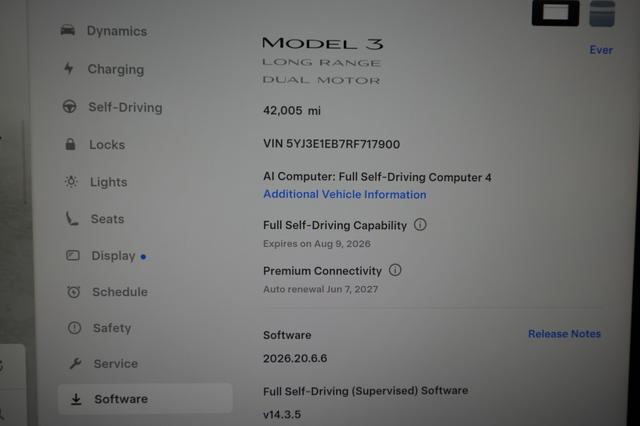 2024 Tesla Model 3 — photo 5 of 24